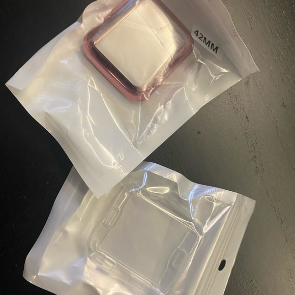 Apple Watch screen protector pink and clear - Picture 4 of 7